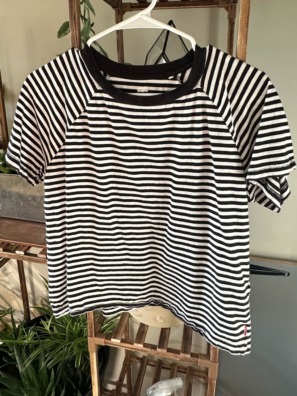 Levi's Tee
